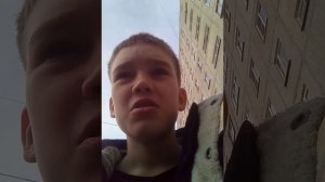 Что делать если ты уронил телефон в какую то жидкость?