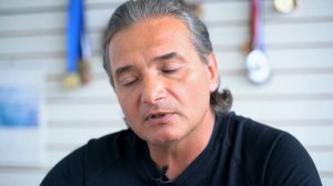 КАК ЗАДЕРЖАТЬ ДЫХАНИЕ НА 24 МИНУТЫ - объясняет доктор