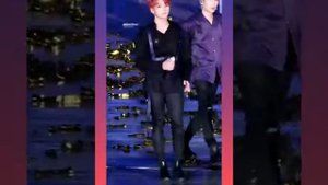 Божественно Красивый Jungkook..!)* Божественно Красивое Исполнение Песни "Stay Alive* 💜 Восхищаюсь!