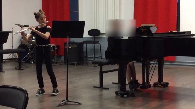 Sonate de Donizetti pour flûte et piano interprétée par Candice 13 ans смотреть онлайн