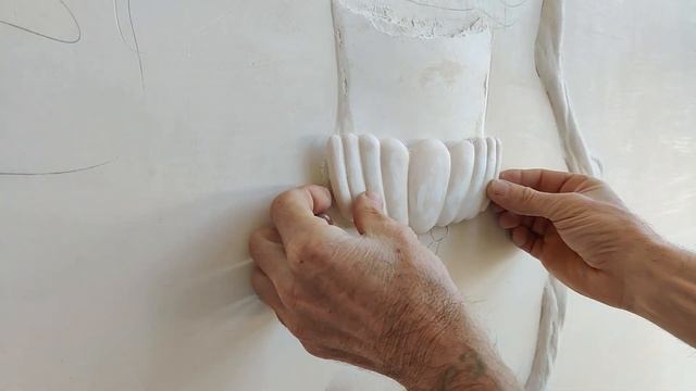 Виноградная лоза на стене, все секреты Барельеф