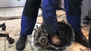 Renault Logan – замена сцепления