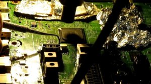 Ремонт телевизора Samsung UE40f6400AK - мигает индикатором дежурки 5 раз и не включается