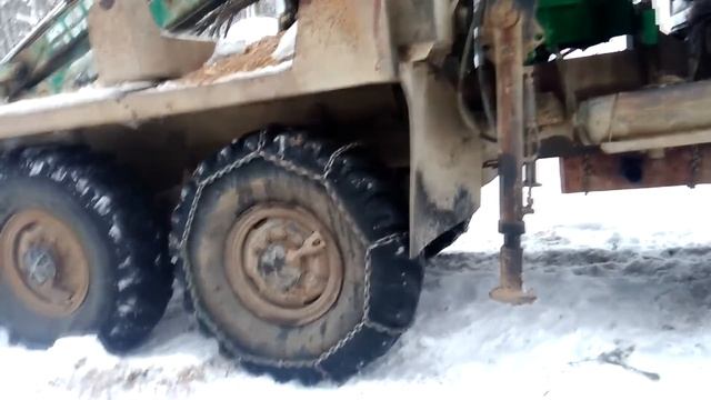 Урал лесовоз. Раздатка, сцепление, опять ремонт... смотреть онлайн
