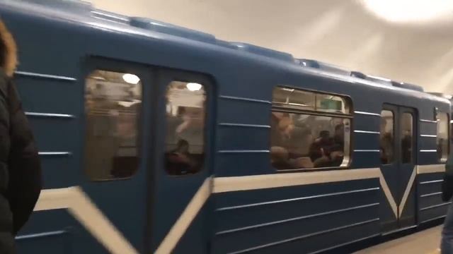 ST.PETERSBURG..МЕТРОПОЛИТЕН..ПИТАНИЕ...ТРАНСПОРТ..СТАНЦИЯ АВТОВО..ПЕТЕРБУРГ Я ЛЮБЛЮ ТЕБЯ..))