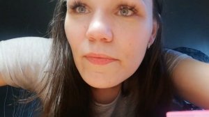 Асмр. Коррекция бровей пинцетом,тык тык....