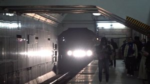 Поезд «Синергия-2» на станции Белорусская