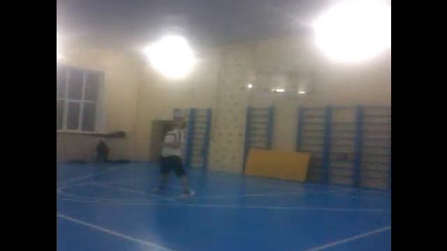 разминка с мячом в зале смотреть онлайн