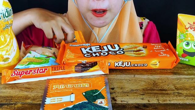 ASMR MUKBANG ORANGE CONVENIENCE STORE FOOD|| FLORIDINA, WALLS, SUPERSTAR, ZUPERRKEJU
