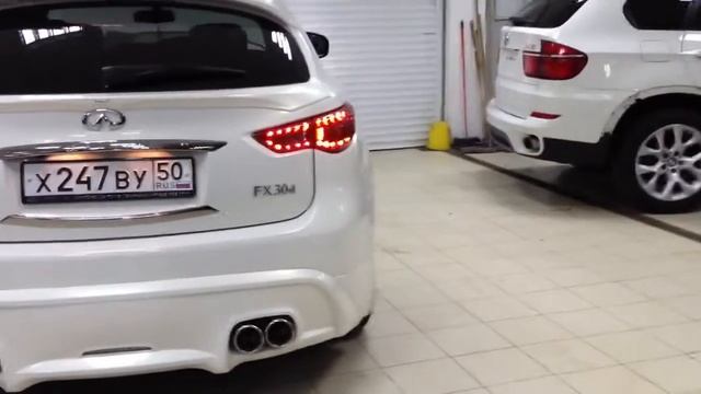 infiniti FX Led Show Modified 720p смотреть онлайн
