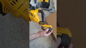 Пылесос DEWALT DCV501LN