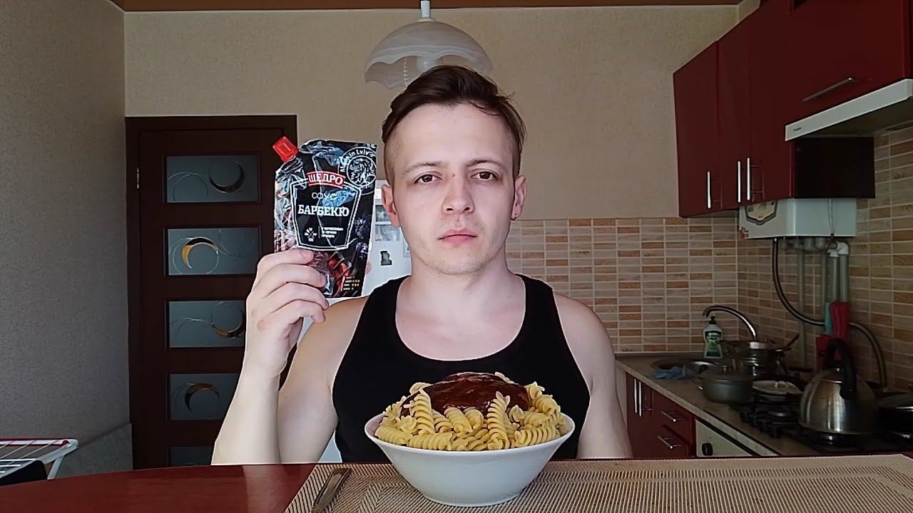 МУКБАНГ МАКАРОНЫ С СОУСОМ БАРБЕКЮ ЩЕДРО