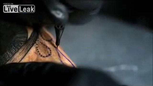 Татуировки в Slow mov. смотреть онлайн