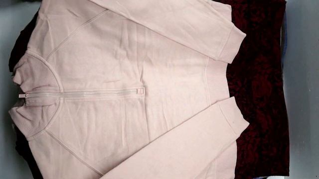 Мешок № 5656. Взрослый Микс Крем, Швейцария! Арт 3741. Вес 59,5 кг. Кол-во 204 шт. смотреть онлайн