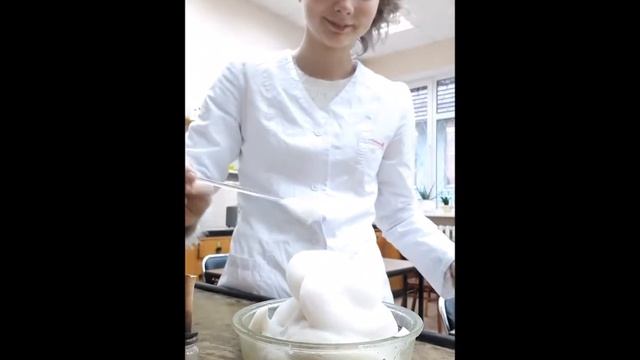 Опыт "Пенная змея" смотреть онлайн