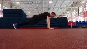 ОТЖИМАНИЯ И ПОДТЯГИВАНИЯ (Что Лучше?)