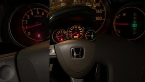 Хонда фит Ариа , D+тормоз вот такое происходить , подскажите от чего это?