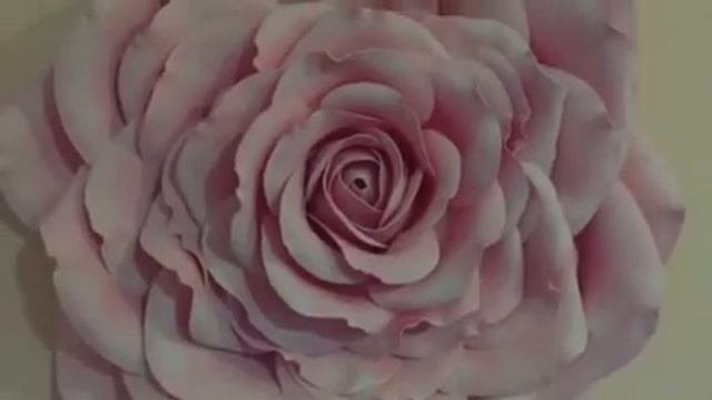 Гигантская роза из фоамирана