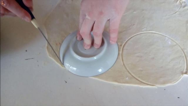 Готовим дома чебуреки. ХРУСТЯЩИЕ, СОЧНЫЕ И НЕВЕРОЯТНО ВКУСНЫЕ!