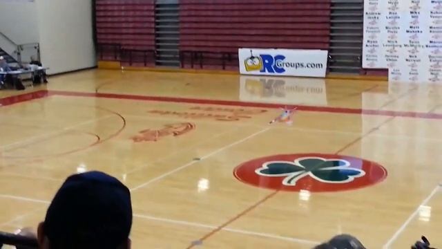 RC model Танец под потолком смотреть онлайн