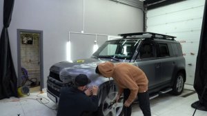 Как наклеить пленку на авто?