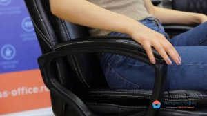 Обзор кресла для руководителя Бюрократ CH-868LT