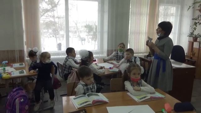 1 А класс Урок музыки смотреть онлайн