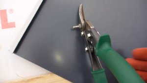 Как выбрать ножницы для кровельного железа