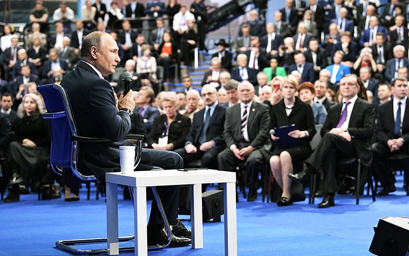 Общее количество доверенных лиц Владимира Путина составило 544 человека / События на ТВЦ