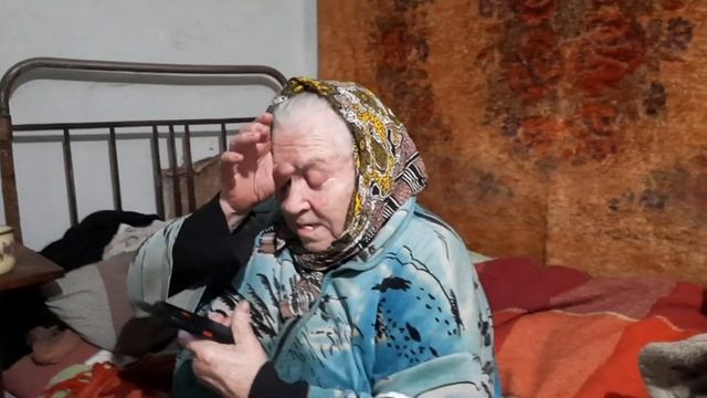 Гуманитарка, жизнь и анекдоты от бабушки смотреть онлайн