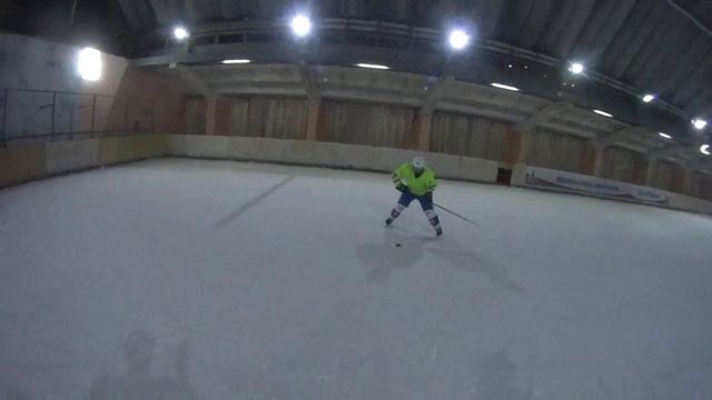 Щелчок (хоккей) смотреть онлайн