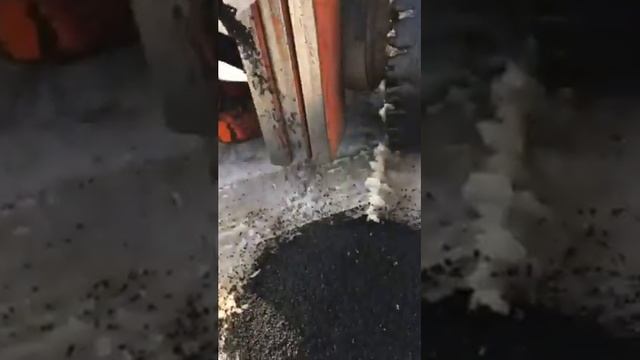 Резиновая крошка из покрышек в мешках