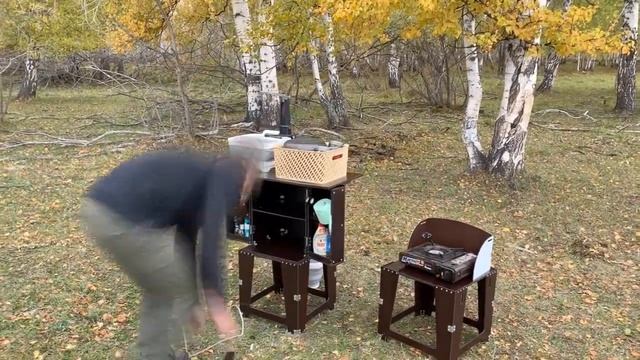 Установка. Кухня походная туристическая с мойкой и кран-помпой - Chuck Box смотреть онлайн