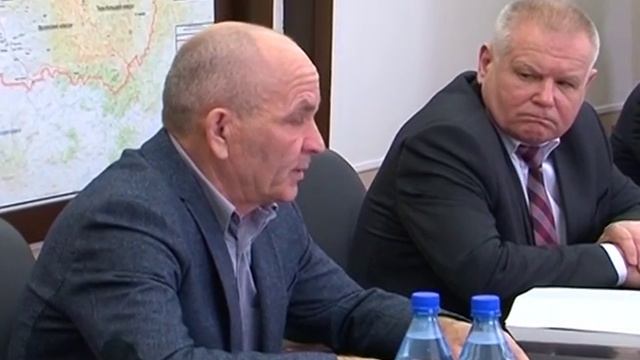 Глава Тувы провел совещание по реконструкции взлетно посадочной полосы аэропорта Кызыла смотреть онлайн