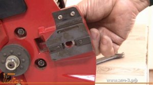 Ремонт электропилы. Регулировка масляного насоса ЭПЧ-3