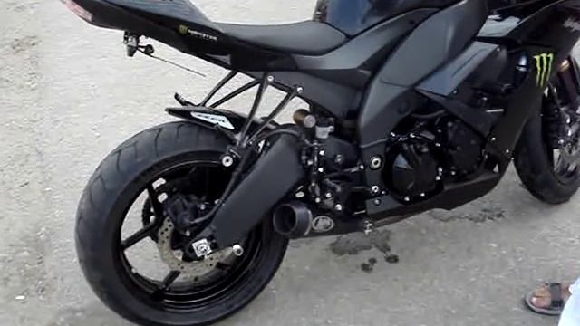 Kawasaki ZX10R 2010 M4 exhaust смотреть онлайн