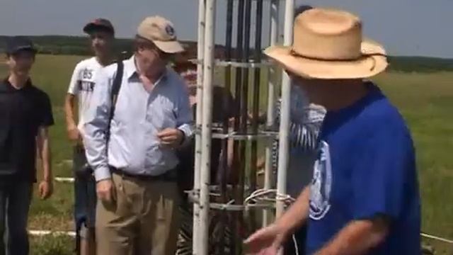 Спутник в жестяной банке. смотреть онлайн