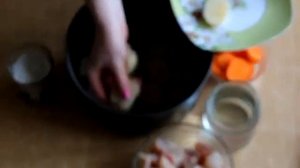 Пангасиус на пару с картошкой в мультиварке