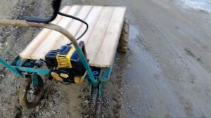 Тележка с мотором.