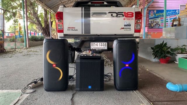 JBL Partybox310 x 2 + Subwofer Active 12” смотреть онлайн