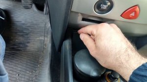 Renault Megane 2 OBD2 Diagnostic Port Local and Fusebox