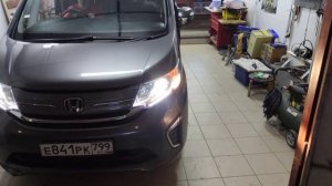 Работа LED фар с системой подсветки поворотов. Honda StepWGN RP1