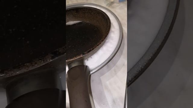 Порошок Мистик против старой сковородки смотреть онлайн