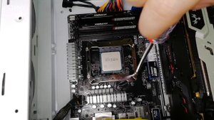 Как установить кулер Thermalright Aro-M14G Thermalright Macho rev.b?