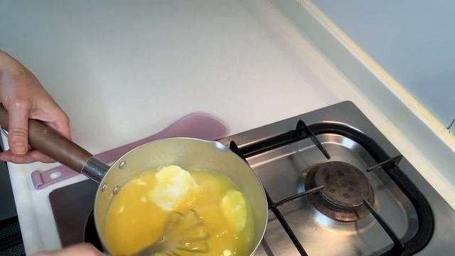 Мммм!Вкуснейший лимонный крем. Десерт и крем для тортов,эклеров,булочек!Без крахмала!