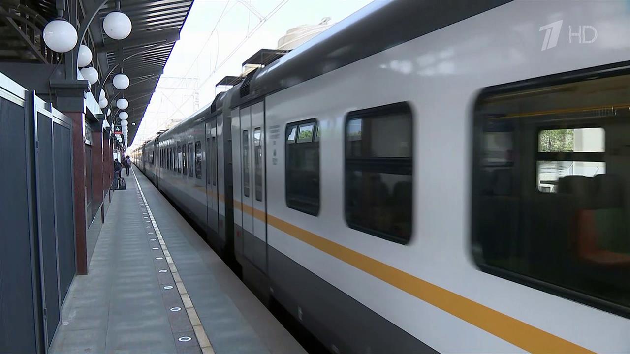 Владимир Путин и Сергей Собянин примут участие в церемонии запуска движения по МЦД-3