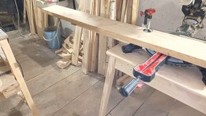 Простое приспособление для торцовочной пилы.