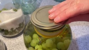 КОМПОТ ИЗ ВИНОГРАДА НА ЗИМУ