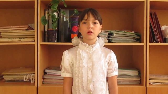 Страна читающая — Валерия Беликова читает произведение «Лебедь, Рак и Щука» И. А. Крылова смотреть онлайн