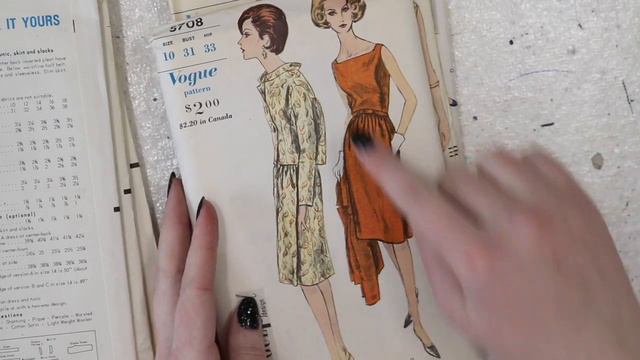 Vogue 1960s Pattern Galore! | Hauling 30+ Size 10 Vogue Sewing Patterns смотреть онлайн